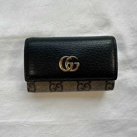 Gucci Accessories - Gucci Marmont 6 Key Holder